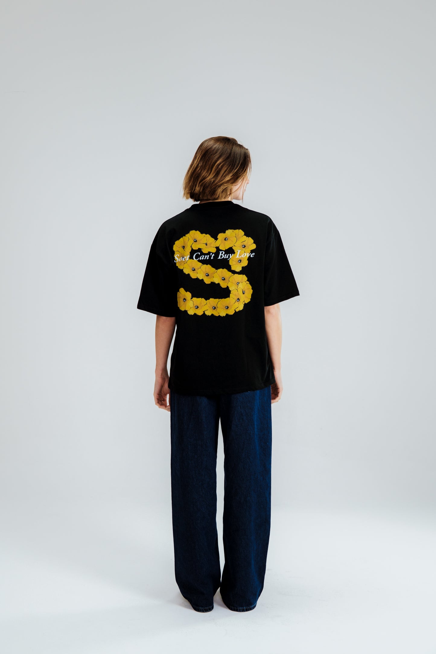 Soet - can't buy love tee